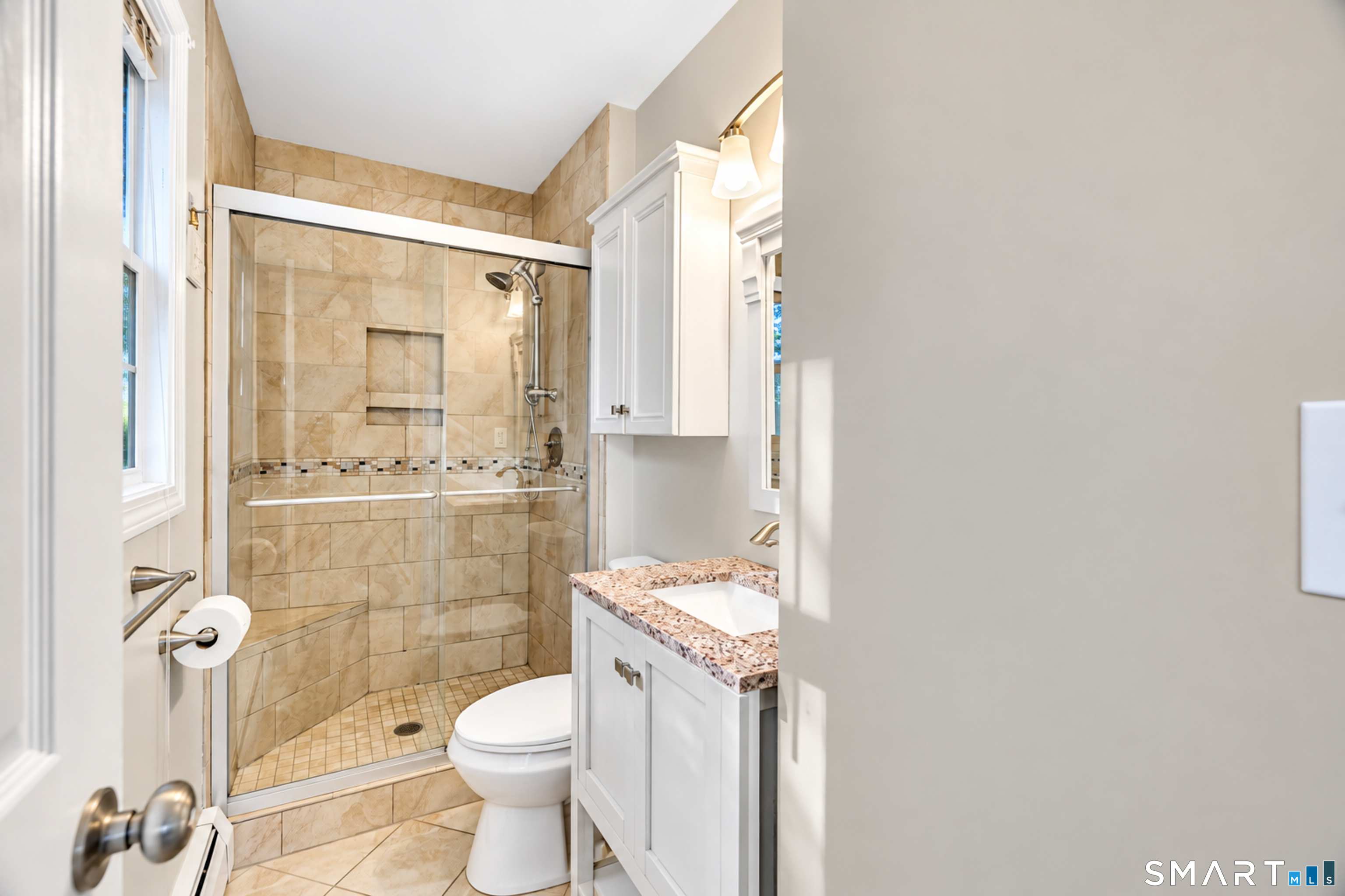 9 Hopkins Court Branford CT 06405