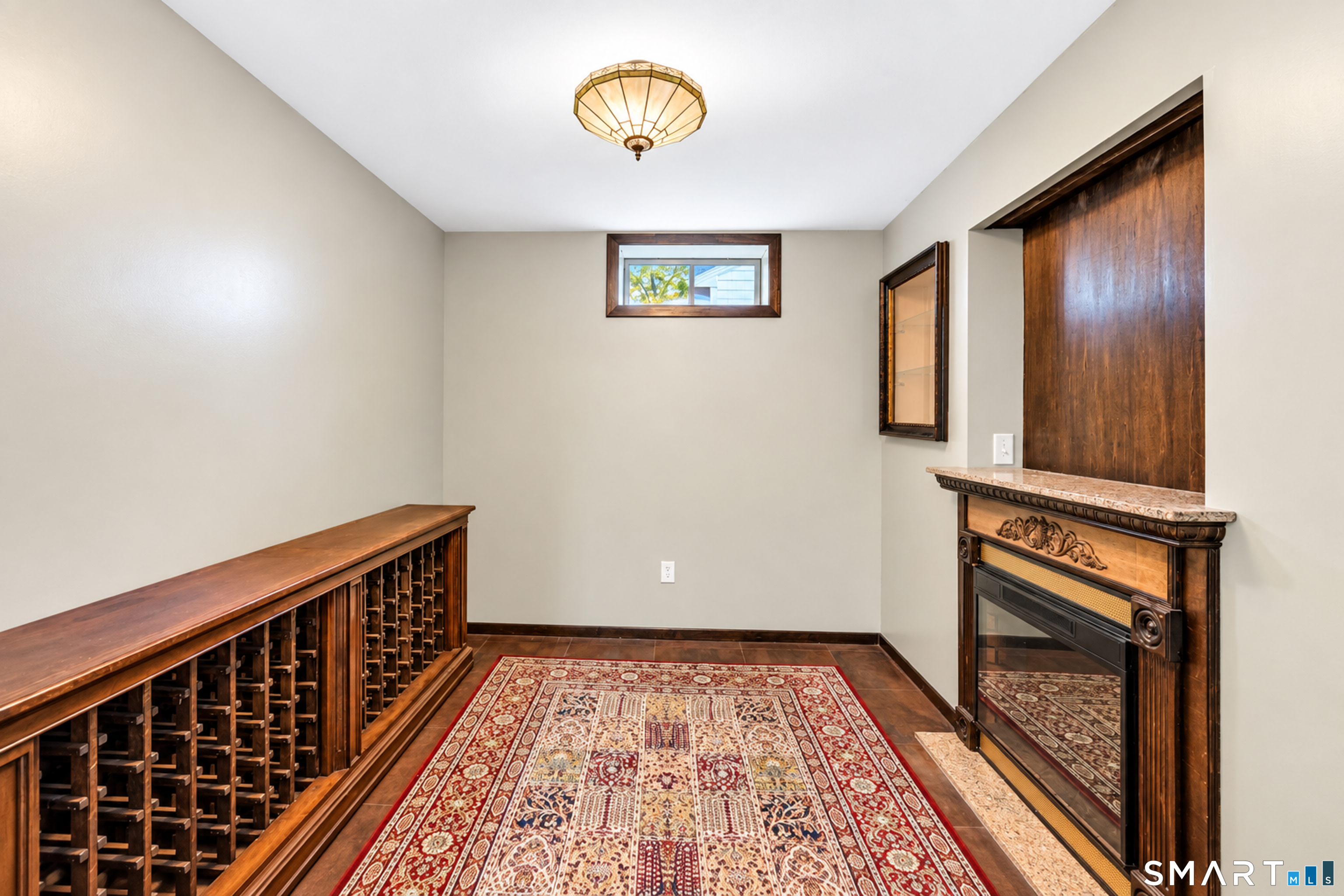 9 Hopkins Court Branford CT 06405