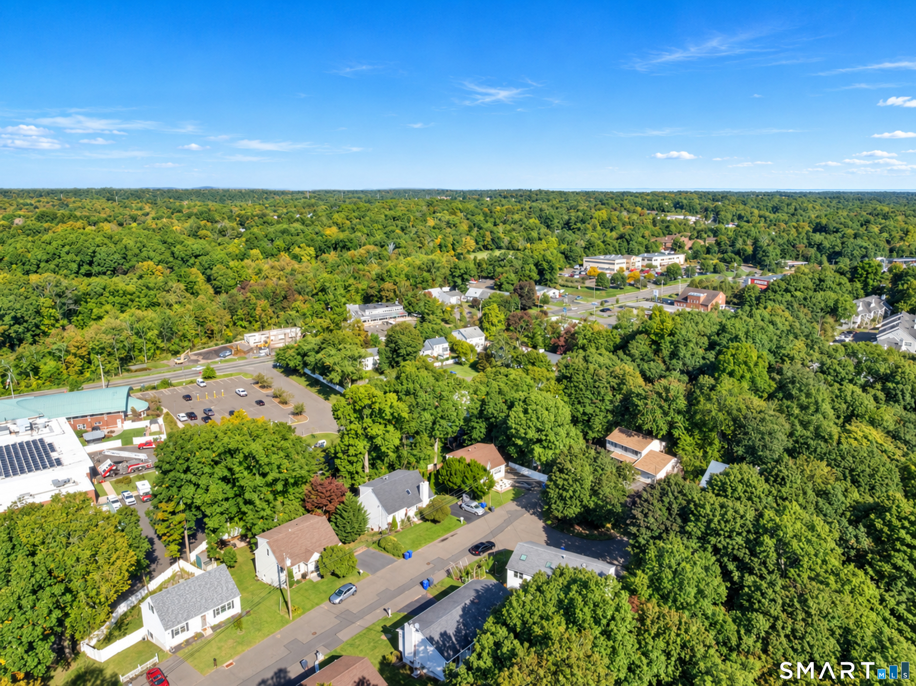 9 Hopkins Court Branford CT 06405