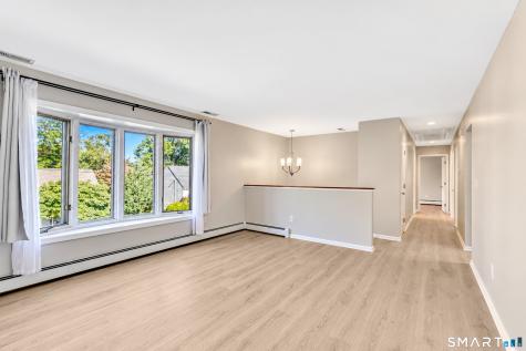9 Hopkins Court Branford CT 06405