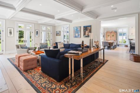24 Llewellyn Drive New Canaan CT 06840