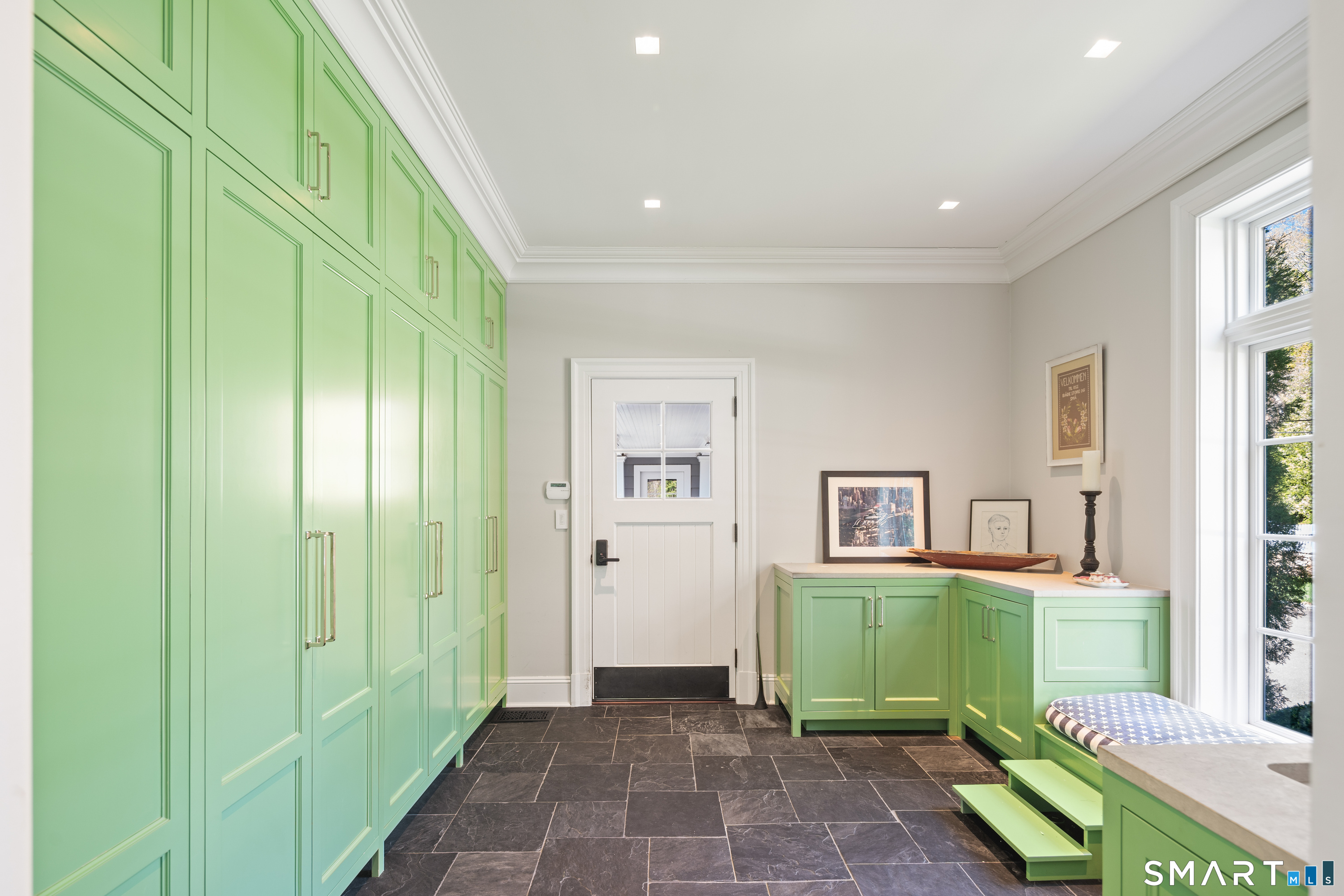 24 Llewellyn Drive New Canaan CT 06840