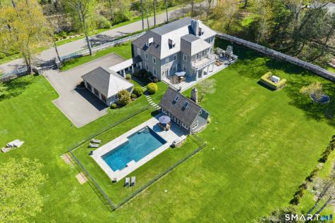 24 Llewellyn Drive New Canaan CT 06840