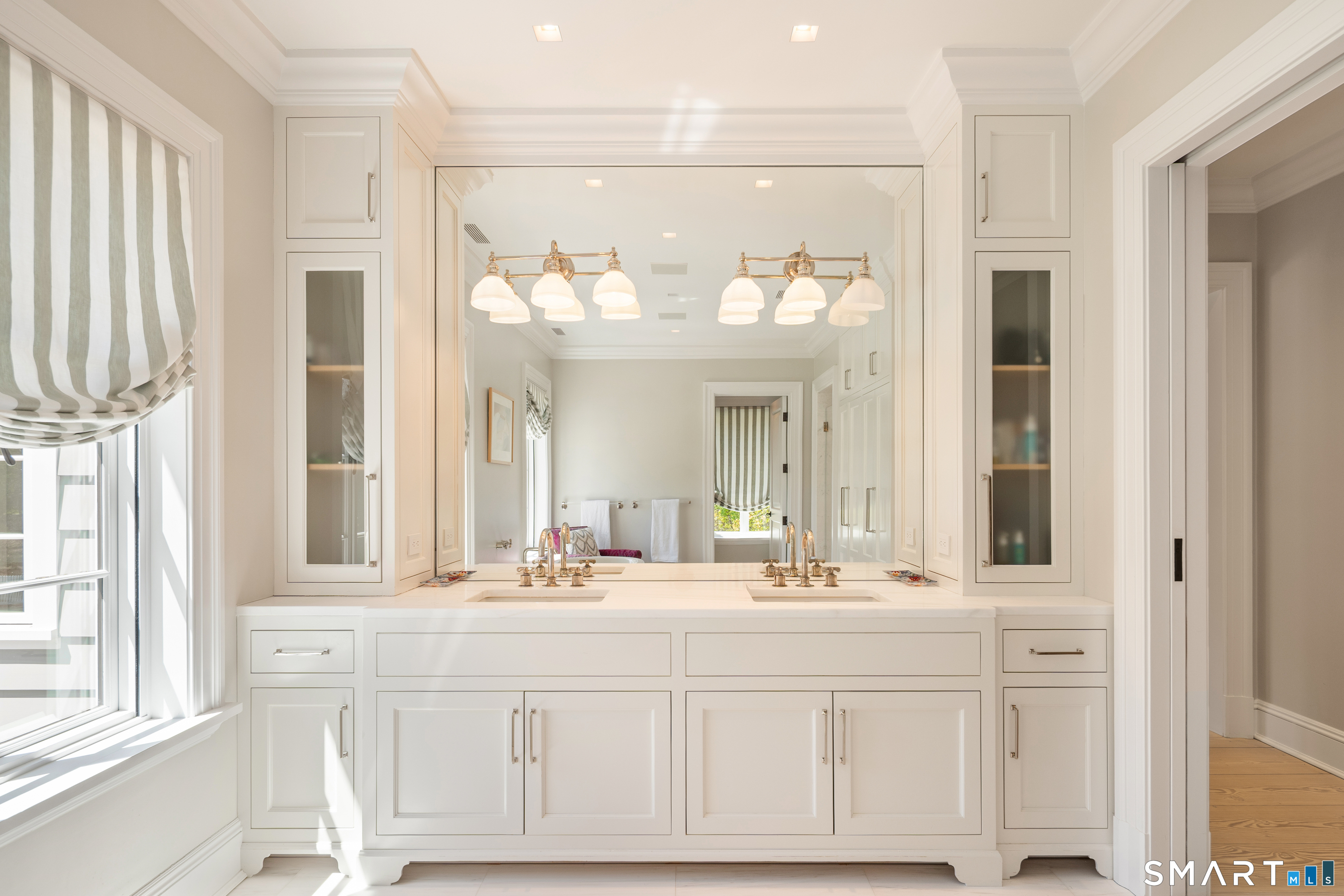 24 Llewellyn Drive New Canaan CT 06840