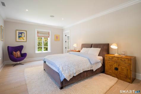 24 Llewellyn Drive New Canaan CT 06840