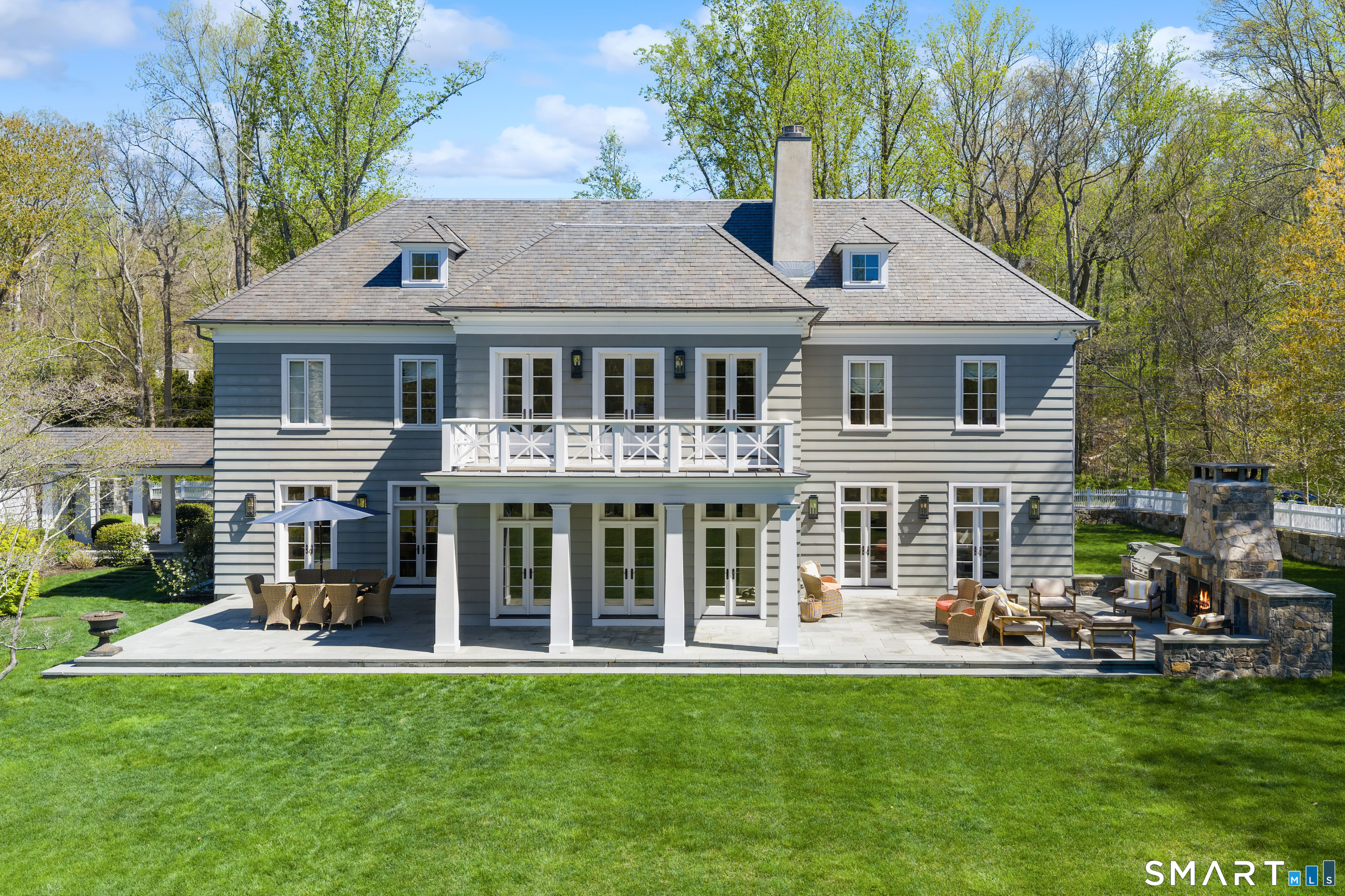 24 Llewellyn Drive New Canaan CT 06840