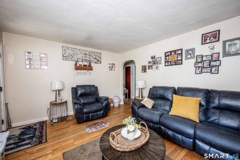 121 Fourth Street Hamden CT 06514