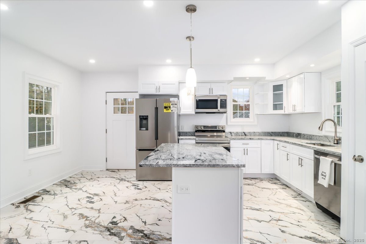 62 Davis Street Danbury CT 06810