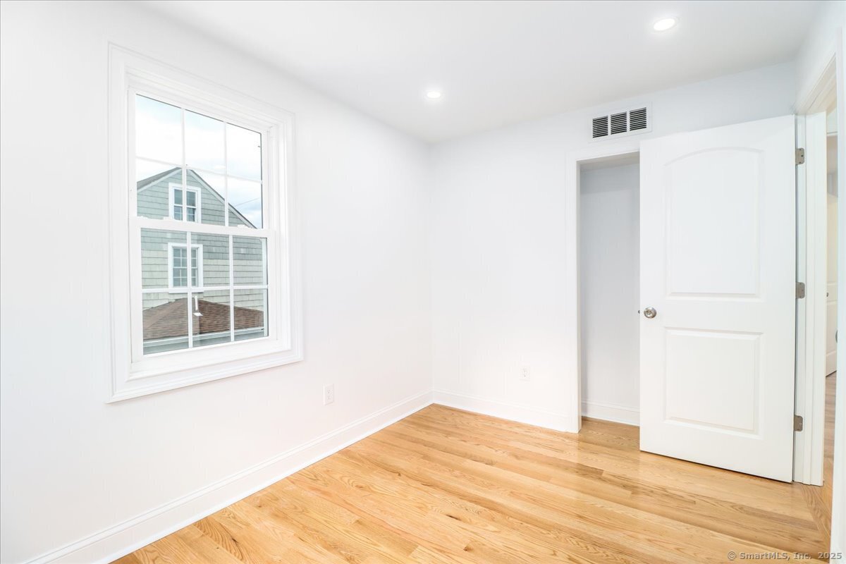 62 Davis Street Danbury CT 06810