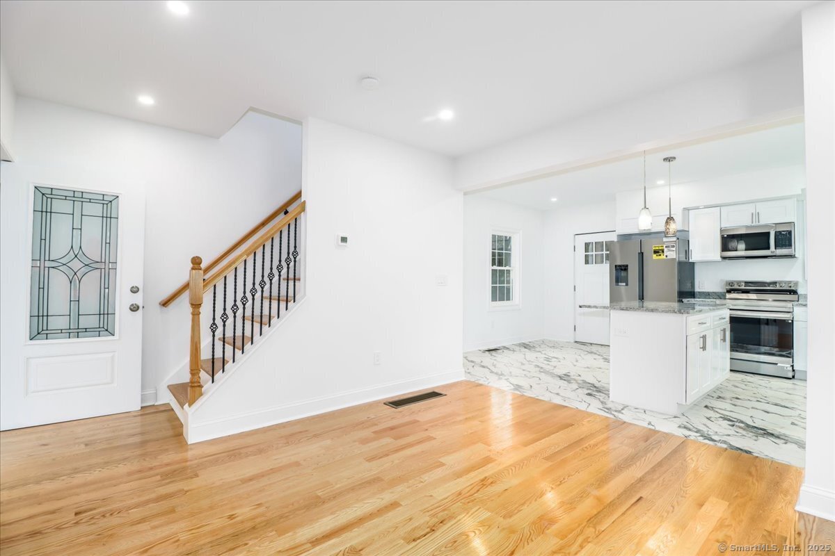 62 Davis Street Danbury CT 06810