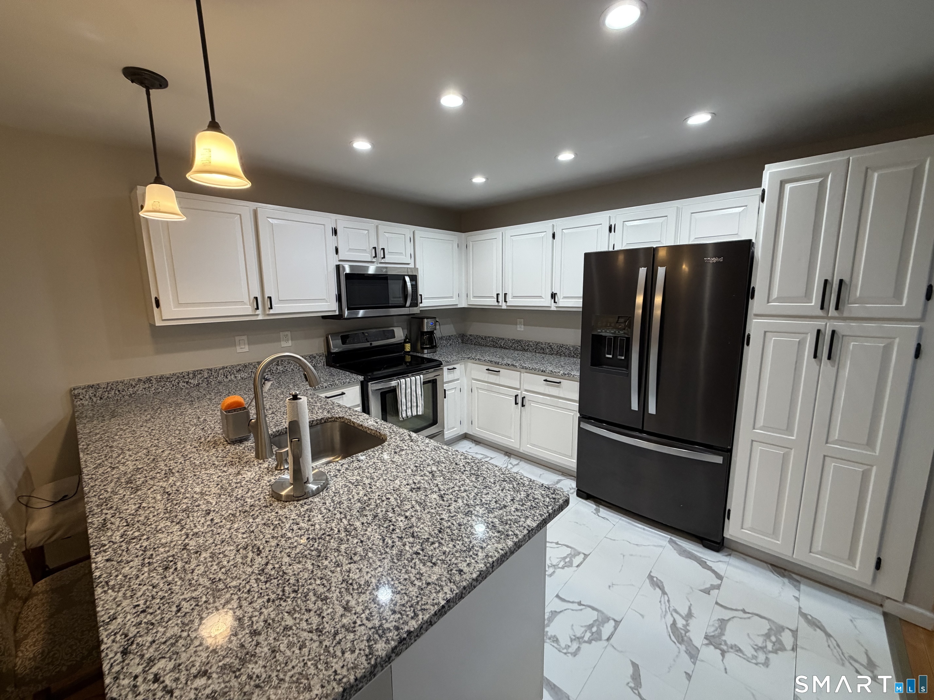 38 Jeffrey Alan Drive Manchester CT 06042