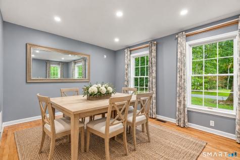 2 Myrica Way Old Lyme CT 06371