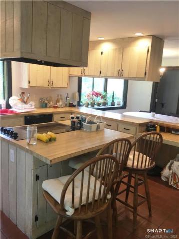 36 Lyons Plain Road Westport CT 06880