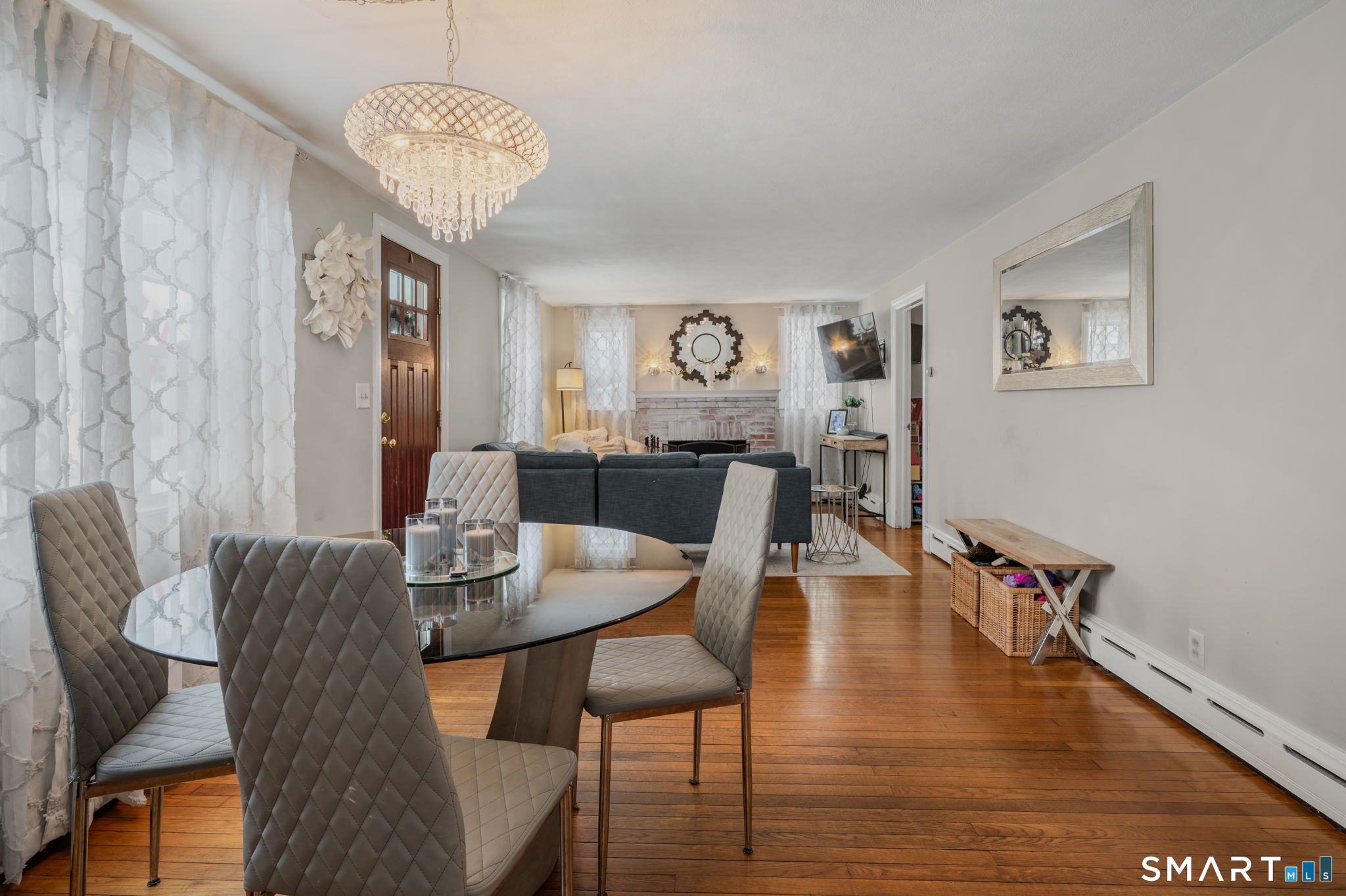 1 Middle Street Waterford CT 06385