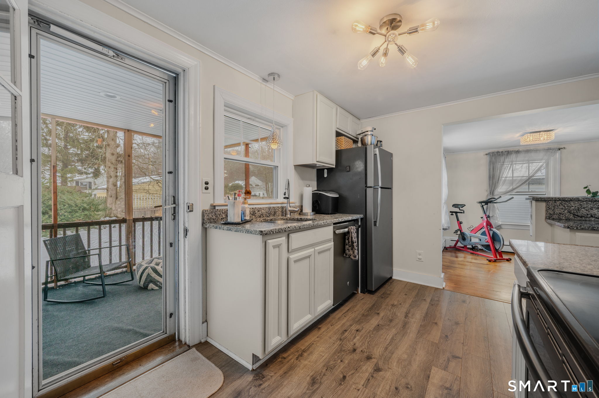 1 Middle Street Waterford CT 06385