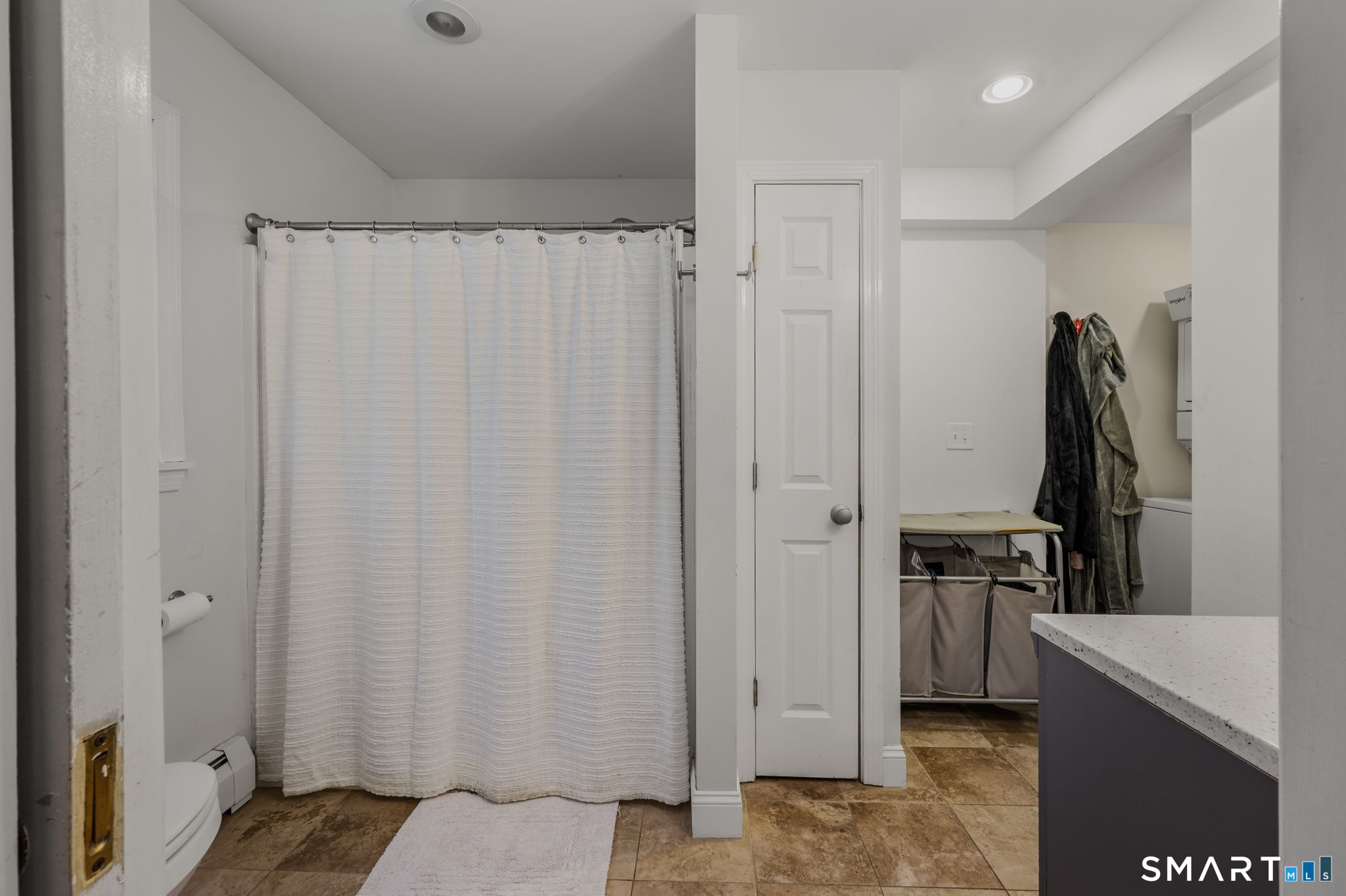1 Middle Street Waterford CT 06385