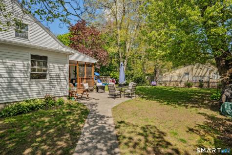1 Middle Street Waterford CT 06385