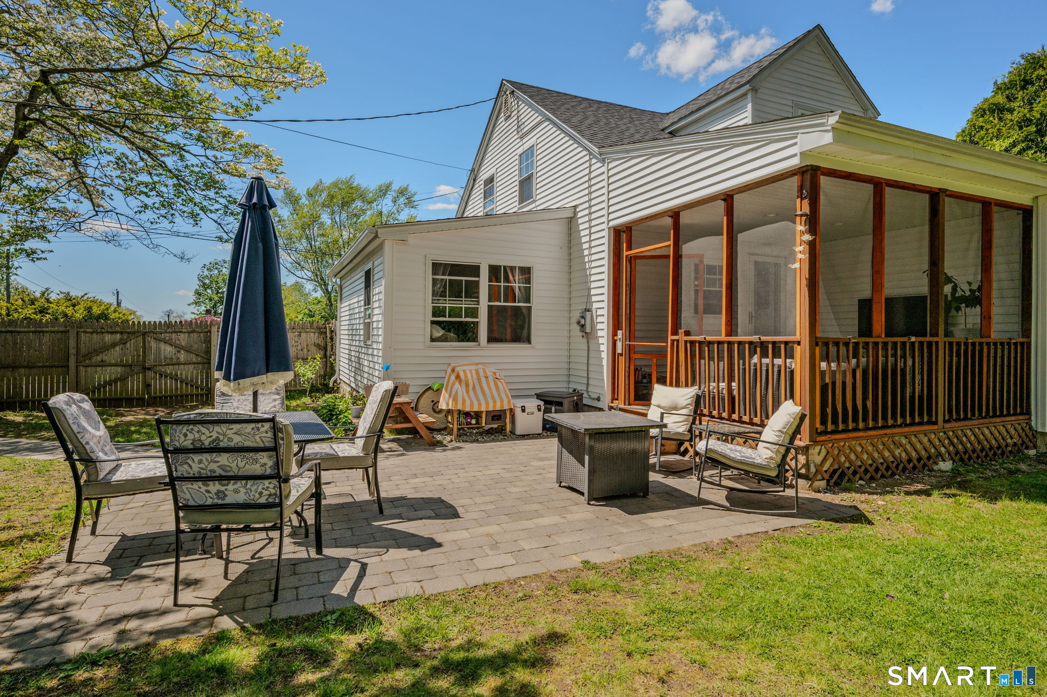 1 Middle Street Waterford CT 06385