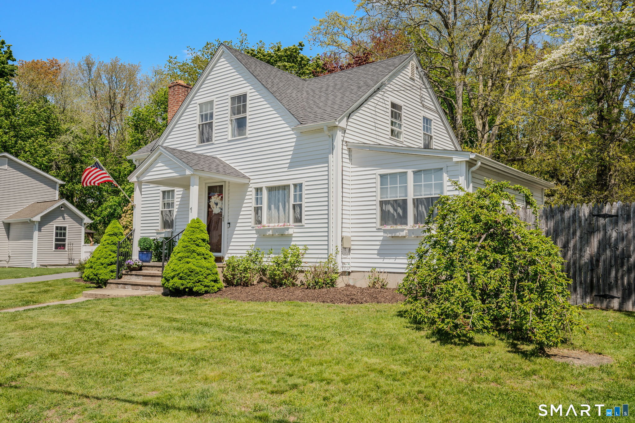 1 Middle Street Waterford CT 06385