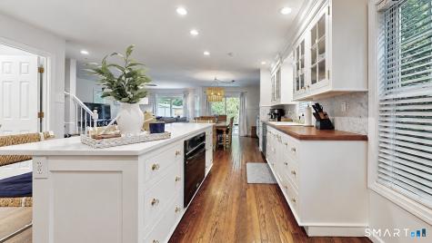 39 Wildemere Avenue Milford CT 06460
