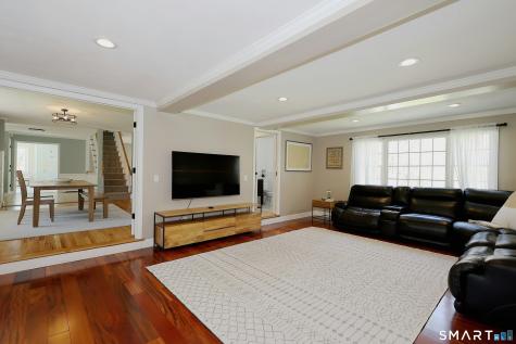 12 Holmes Road Ridgefield CT 06877