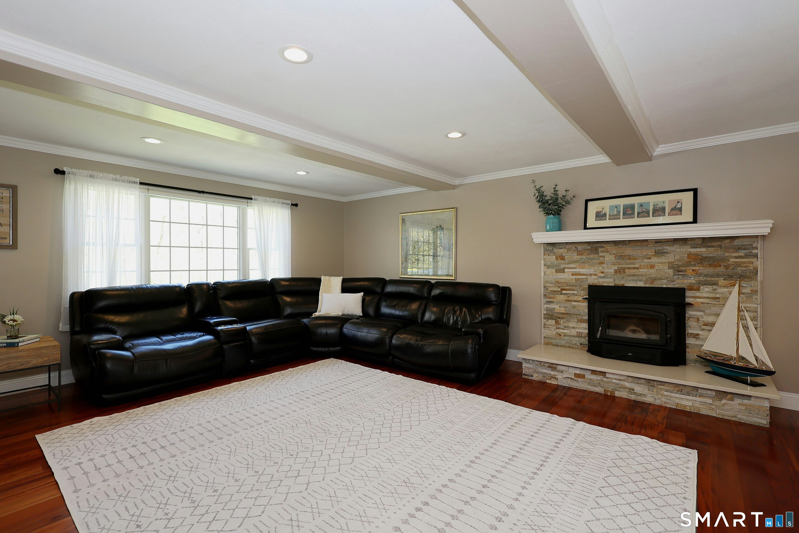12 Holmes Road Ridgefield CT 06877