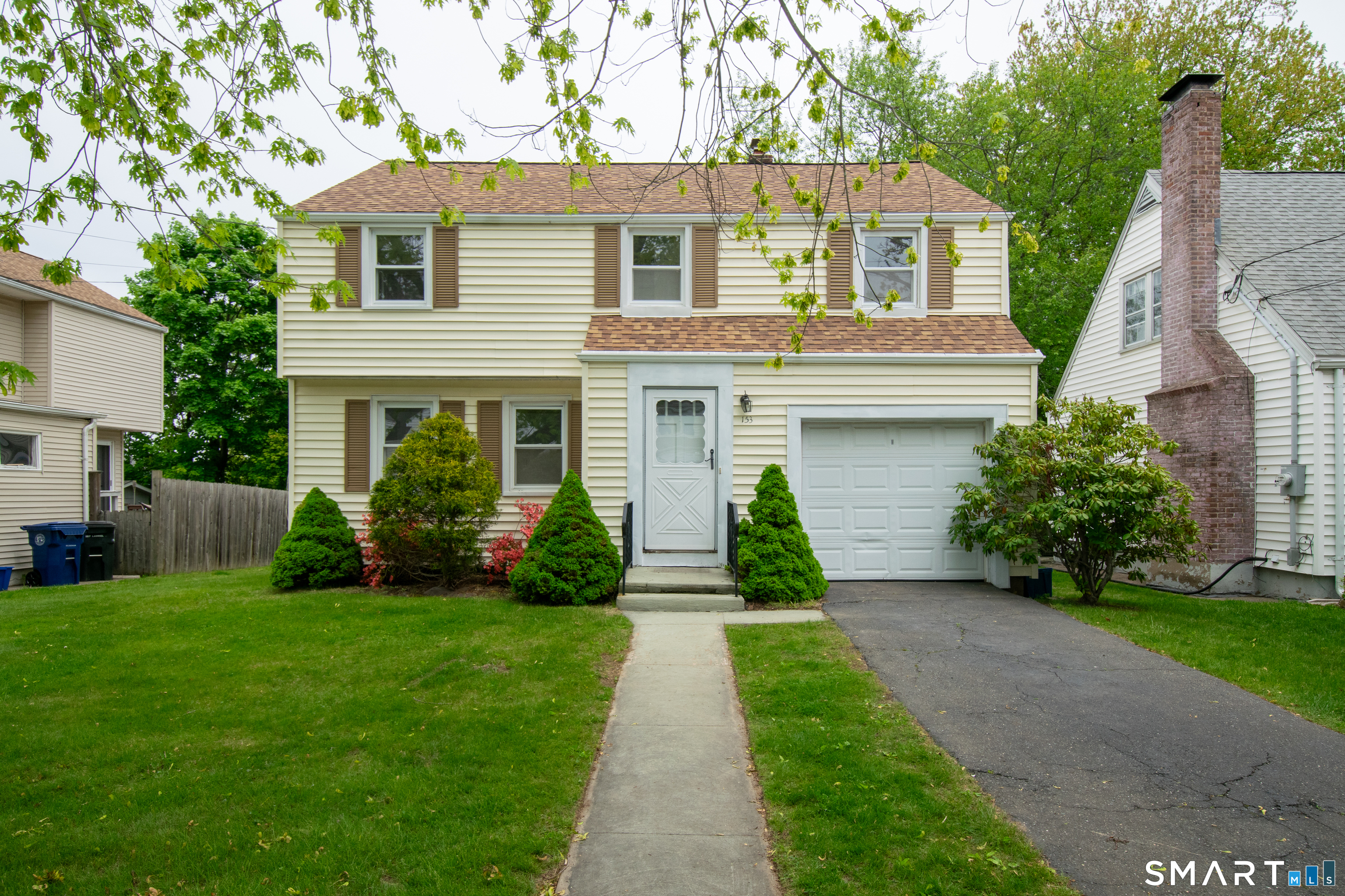 153 Laurel Street West Haven CT 06516