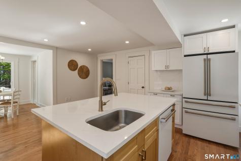 216 Saint John Street New Haven CT 06511