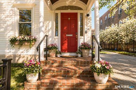216 Saint John Street New Haven CT 06511