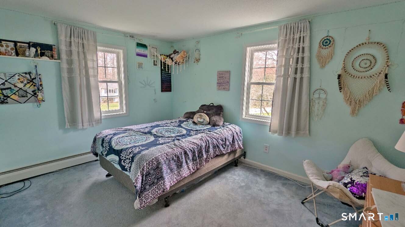 45 Crestwood Drive East Hampton CT 06424