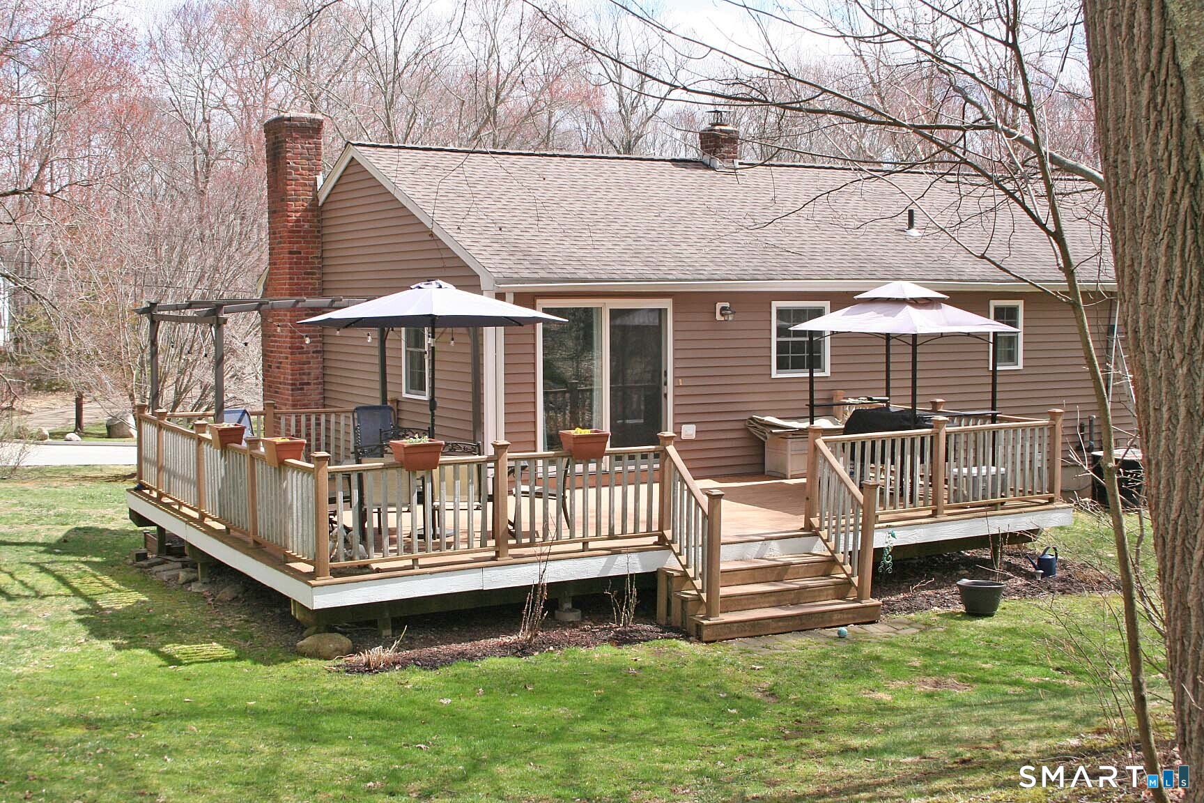 45 Crestwood Drive East Hampton CT 06424