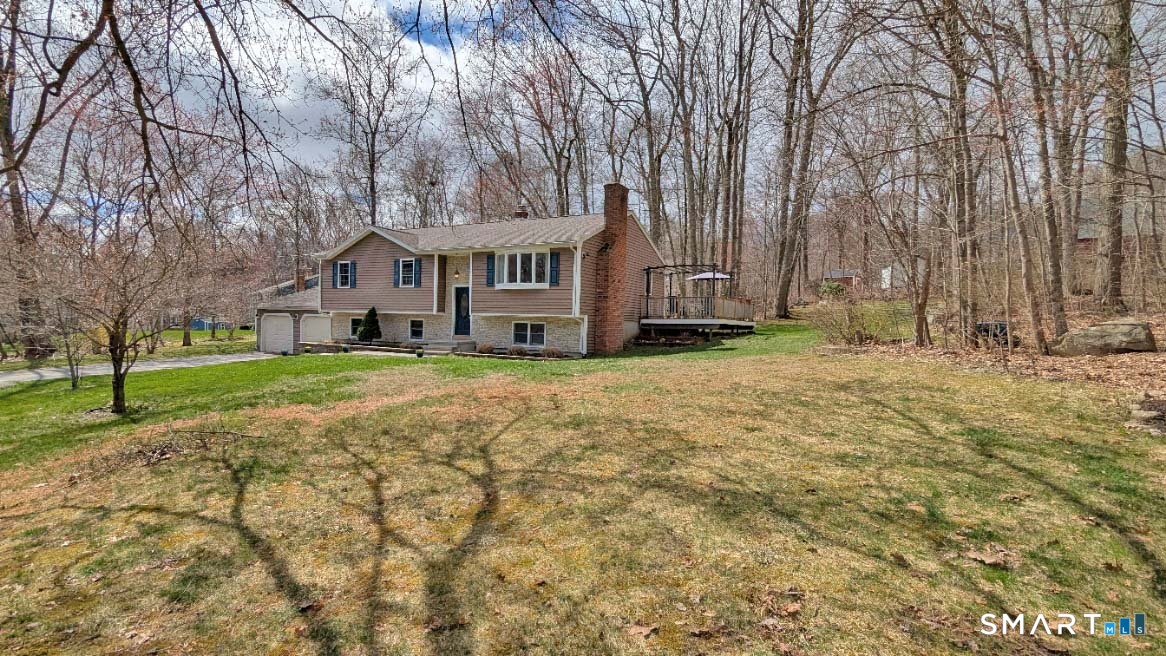 45 Crestwood Drive East Hampton CT 06424