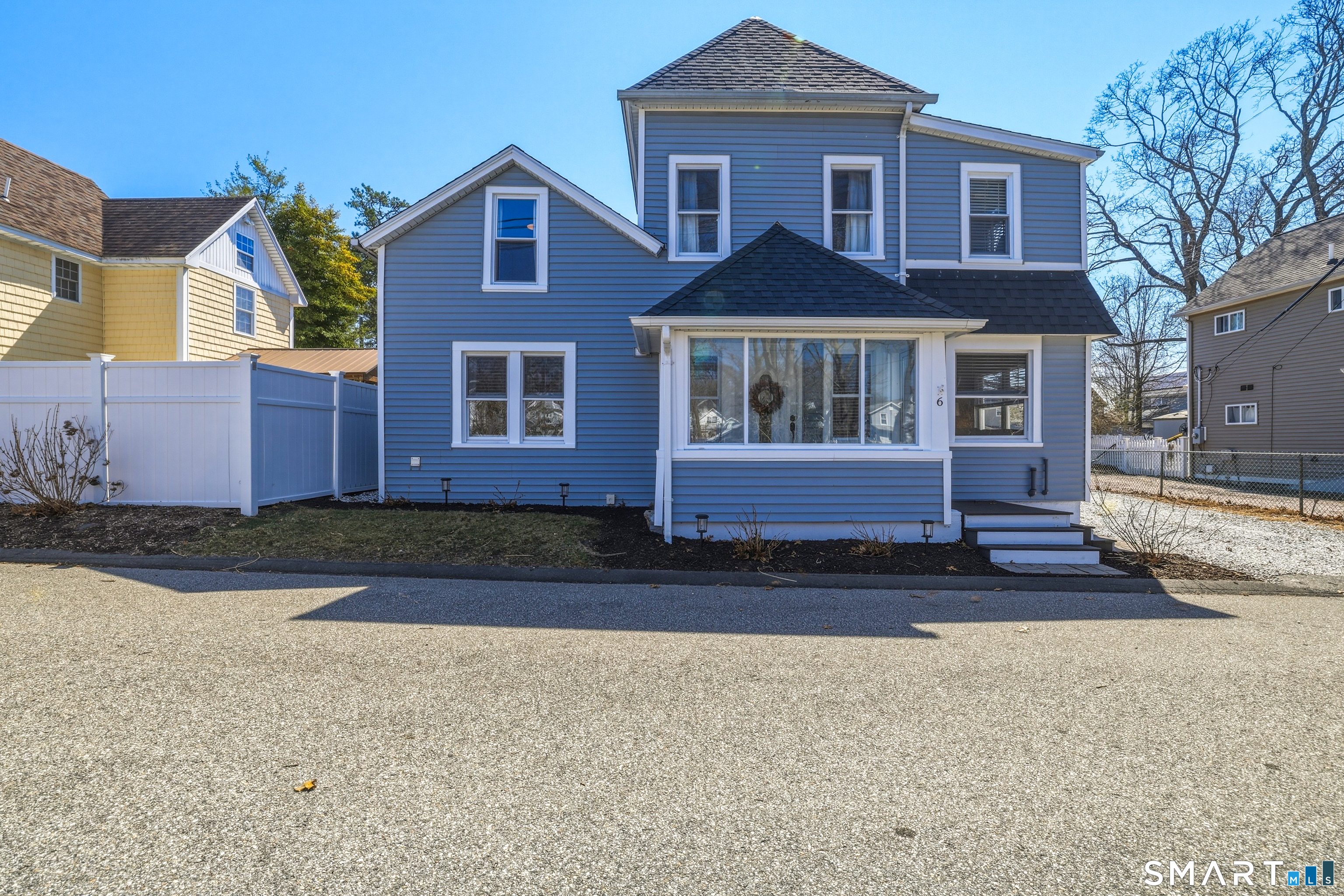 6 Orchard Street East Lyme CT 06357