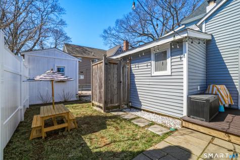 6 Orchard Street East Lyme CT 06357