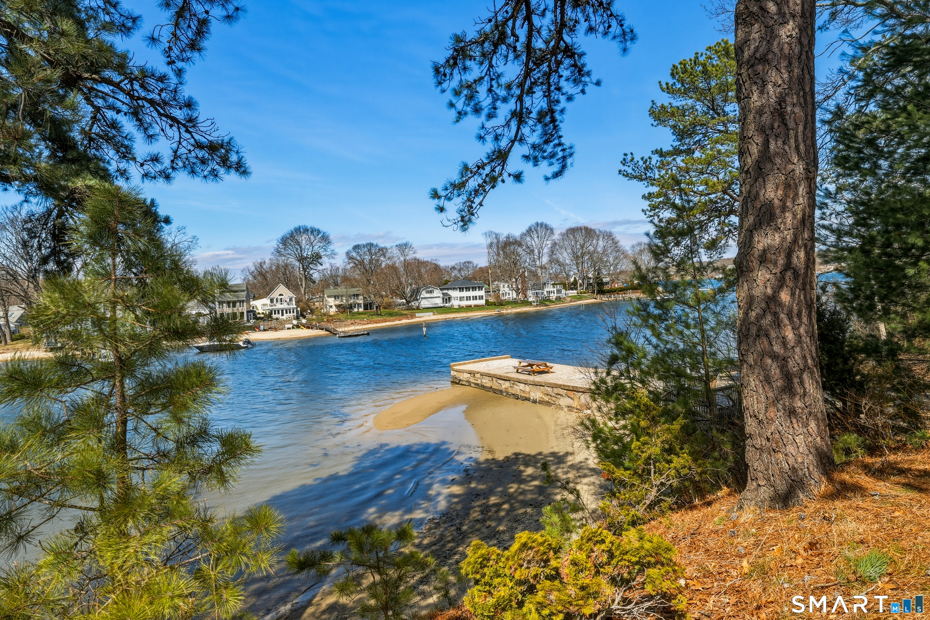 6 Orchard Street East Lyme CT 06357