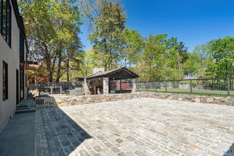 176 Ponus Avenue Norwalk CT 06850