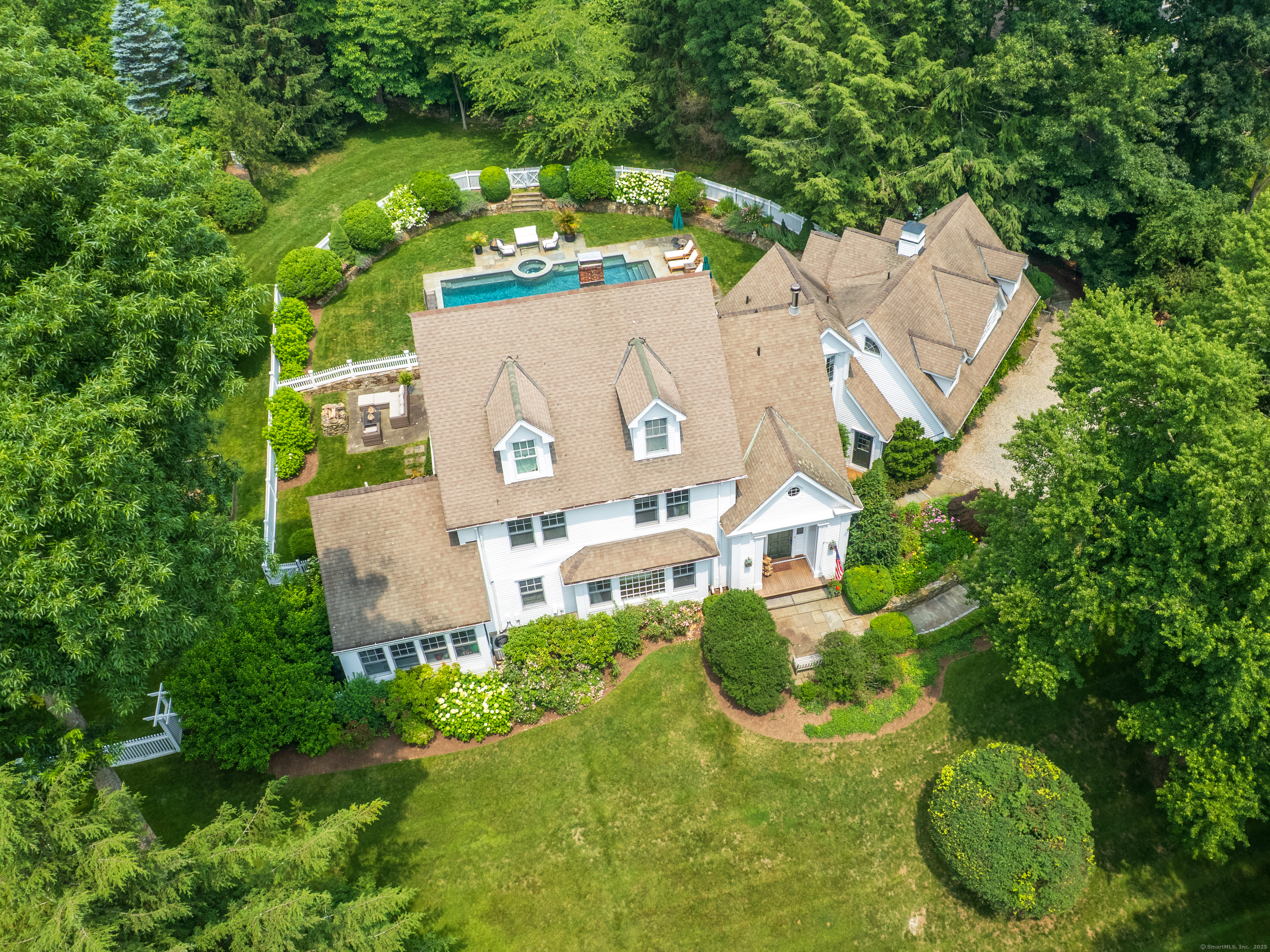 8 Cobbs Mill Road Wilton CT 06897