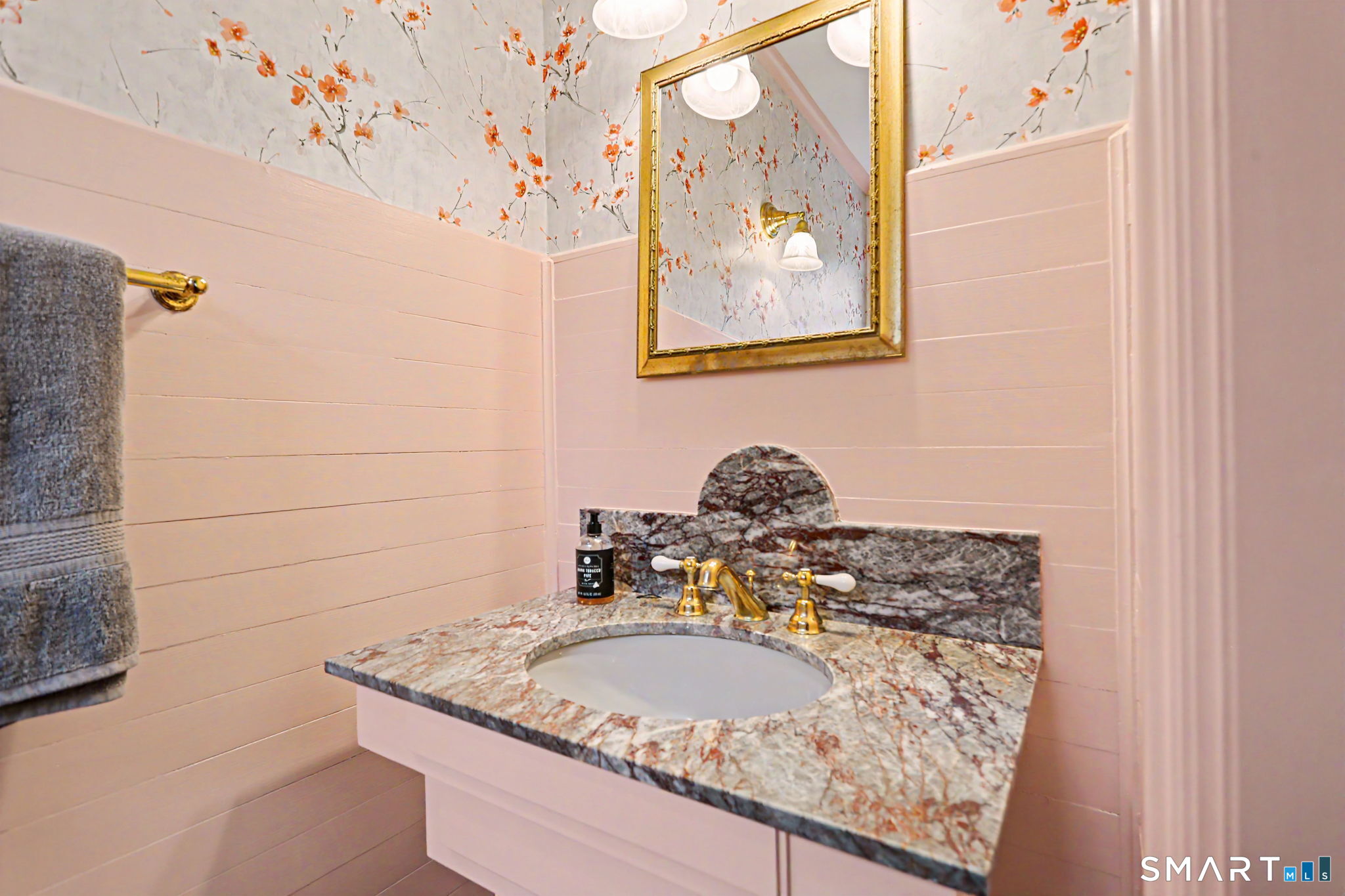 66 Gate Stone Lane Fairfield CT 06824