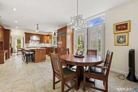 135 Kings Highway North Haven CT 06473