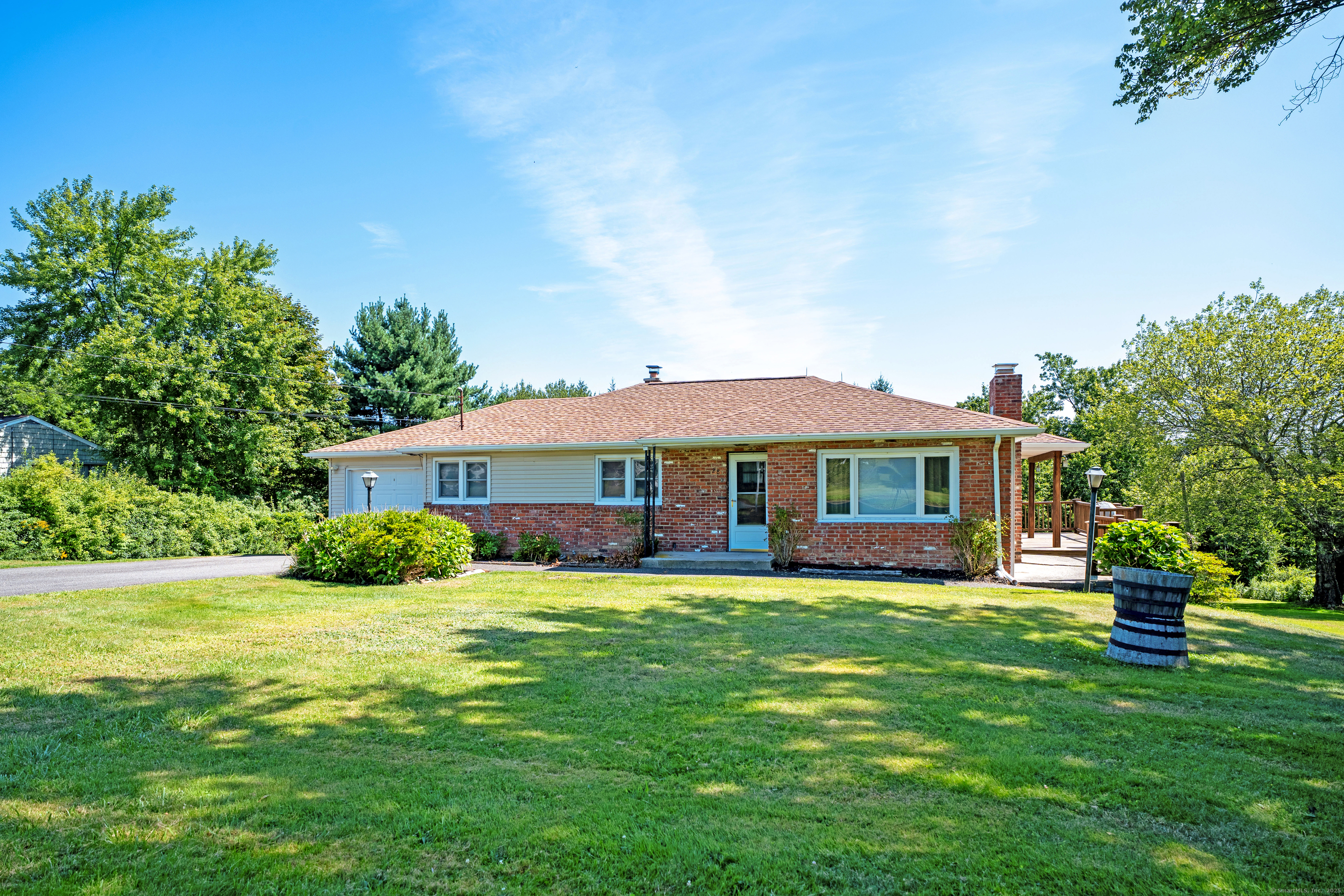 28 Barnes Road Watertown CT 06795