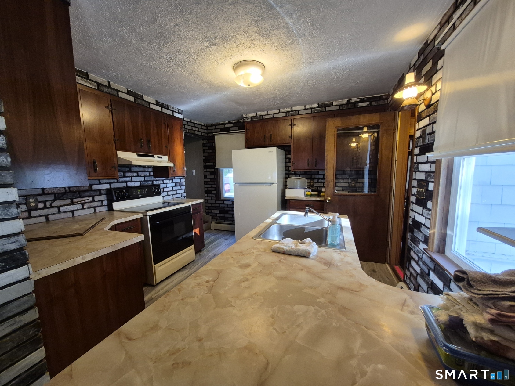 488 School Street Putnam CT 06260