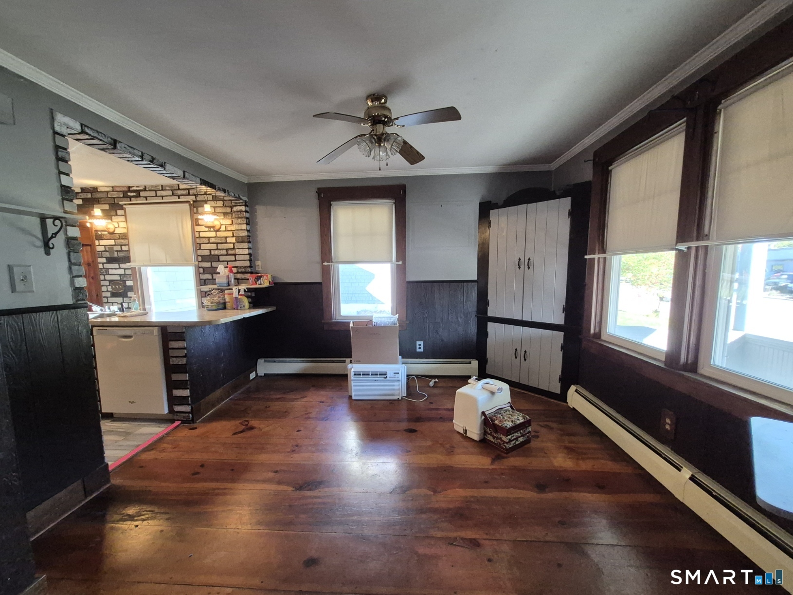 488 School Street Putnam CT 06260