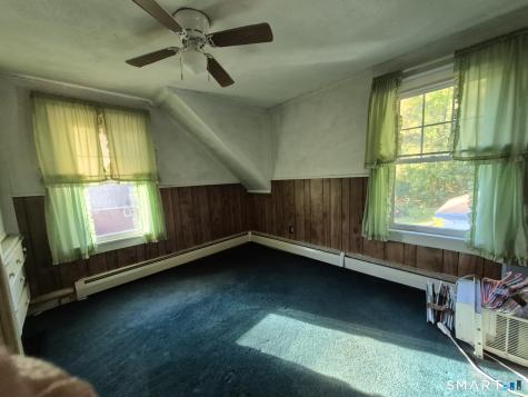 488 School Street Putnam CT 06260