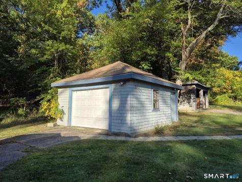 488 School Street Putnam CT 06260