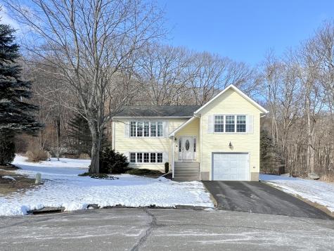 31 Mohican Lane Bristol CT 06010