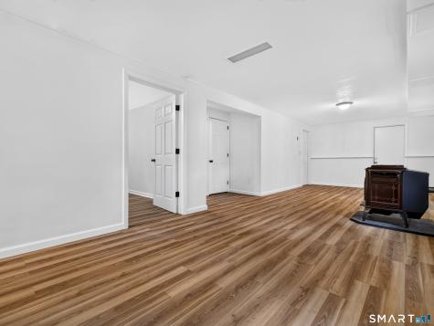 8 Pequot Drive Ledyard CT 06335