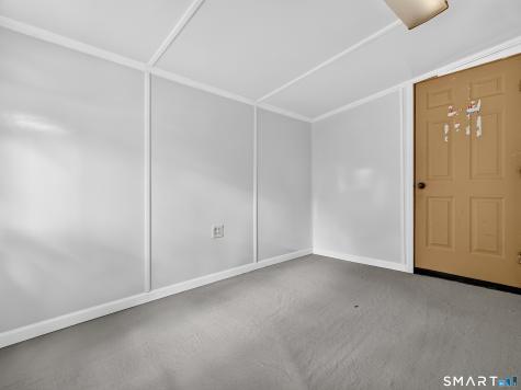 8 Pequot Drive Ledyard CT 06335