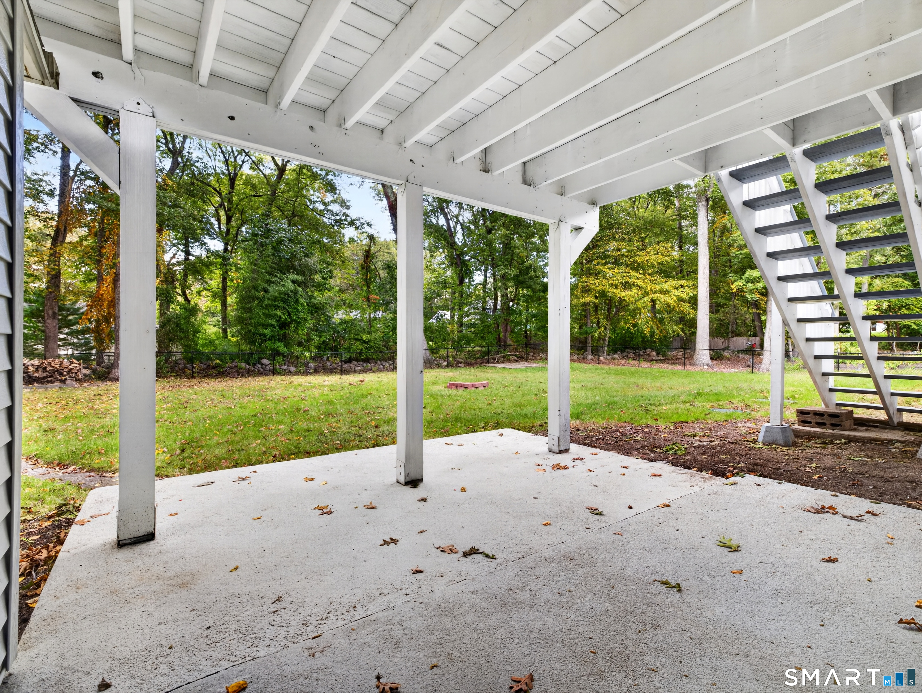 8 Pequot Drive Ledyard CT 06335