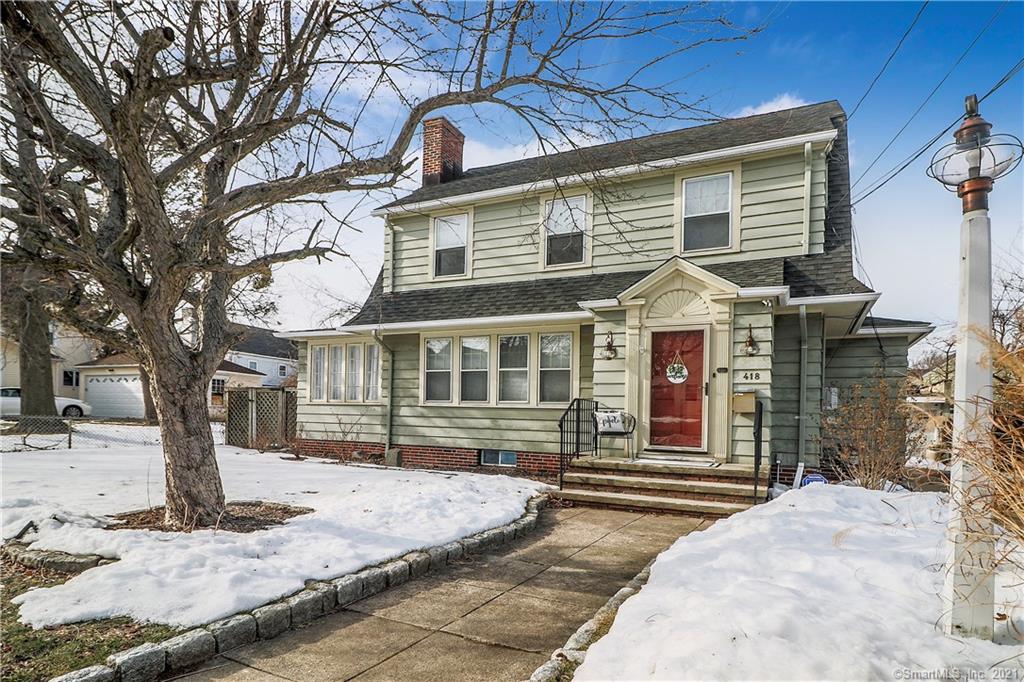 418 Mckinley Avenue Bridgeport CT 06604