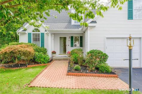 83 Fox Hollow Avon CT 06001
